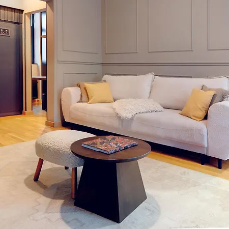 Urban Deluxe Calea Victoriei 100 Sauna And Jacuzzi Appartement *