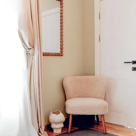 Urban Deluxe Calea Victoriei 100 Sauna And Jacuzzi Daire Bükreş