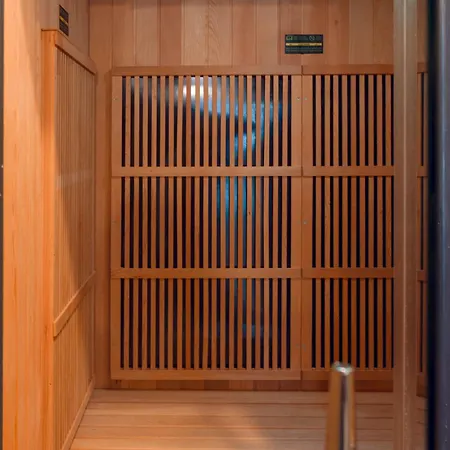 Urban Deluxe Calea Victoriei 100 Sauna And Jacuzzi Bucharest