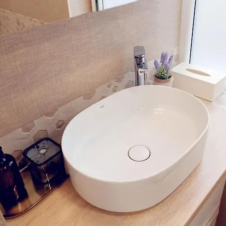 Urban Deluxe Calea Victoriei 100 Sauna And Jacuzzi Apartment