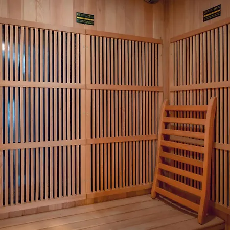 Urban Deluxe Calea Victoriei 100 Sauna And Jacuzzi *