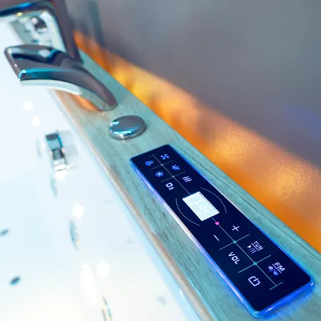 Urban Deluxe Calea Victoriei 100 Sauna And Jacuzzi شقة
