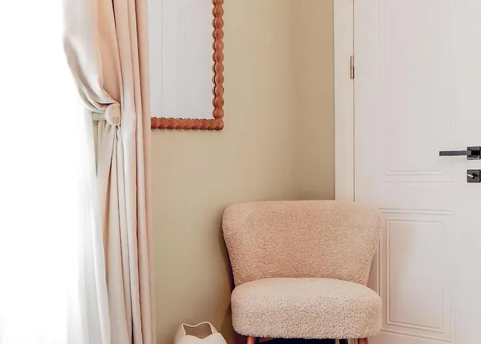 Urban Deluxe Calea Victoriei 100 Sauna And Jacuzzi アパート ブカレスト