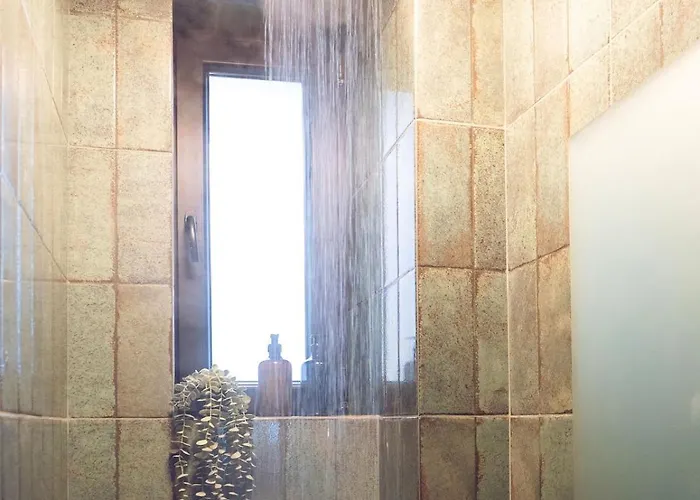 Urban Deluxe Calea Victoriei 100 Sauna And Jacuzzi *