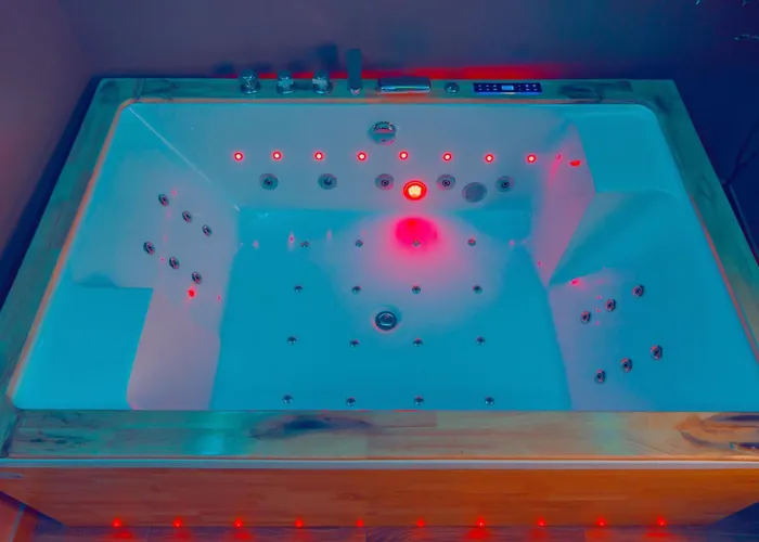 Urban Deluxe Calea Victoriei 100 Sauna And Jacuzzi Apartment Bucharest