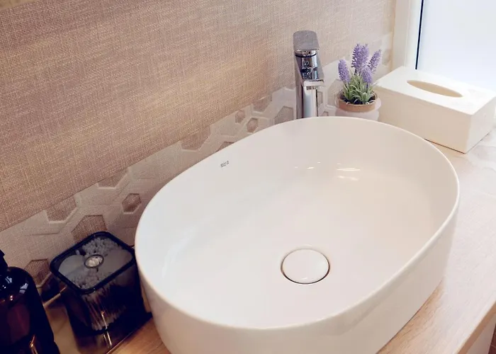 Urban Deluxe Calea Victoriei 100 Sauna And Jacuzzi Apartment